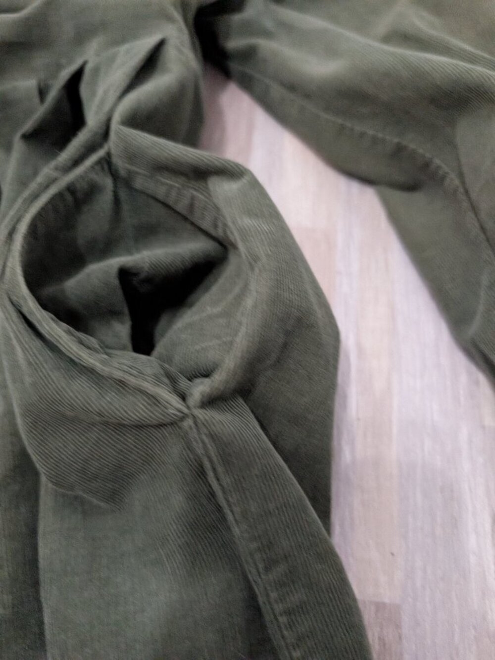 Laura Ashley Vintage Olive Green Corduroy Cottagecore Long Sleeve Dress Size 12 - Picture 15 of 16